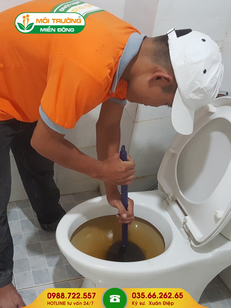 Chi phí thông tắc bồn cầu tại TPHCM