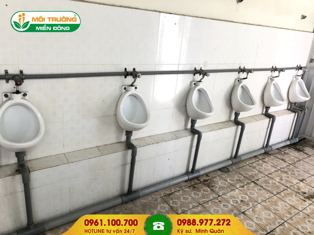 Chi phí thông tắc bồn tiểu tại TPHCM