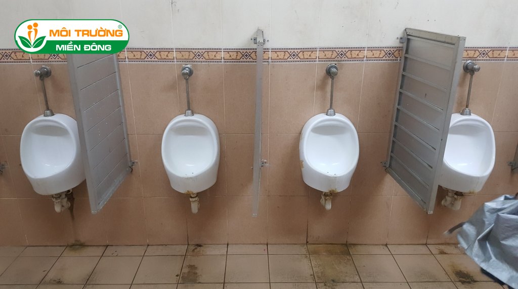 Giá dịch vụ thông tắc bồn cầu