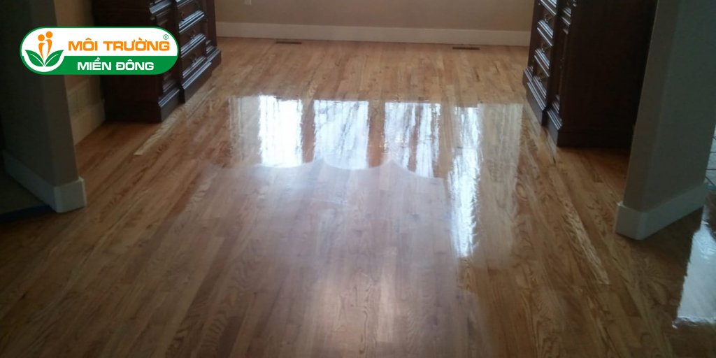 Đơn giá dịch vụ đánh bóng đá Vinyl