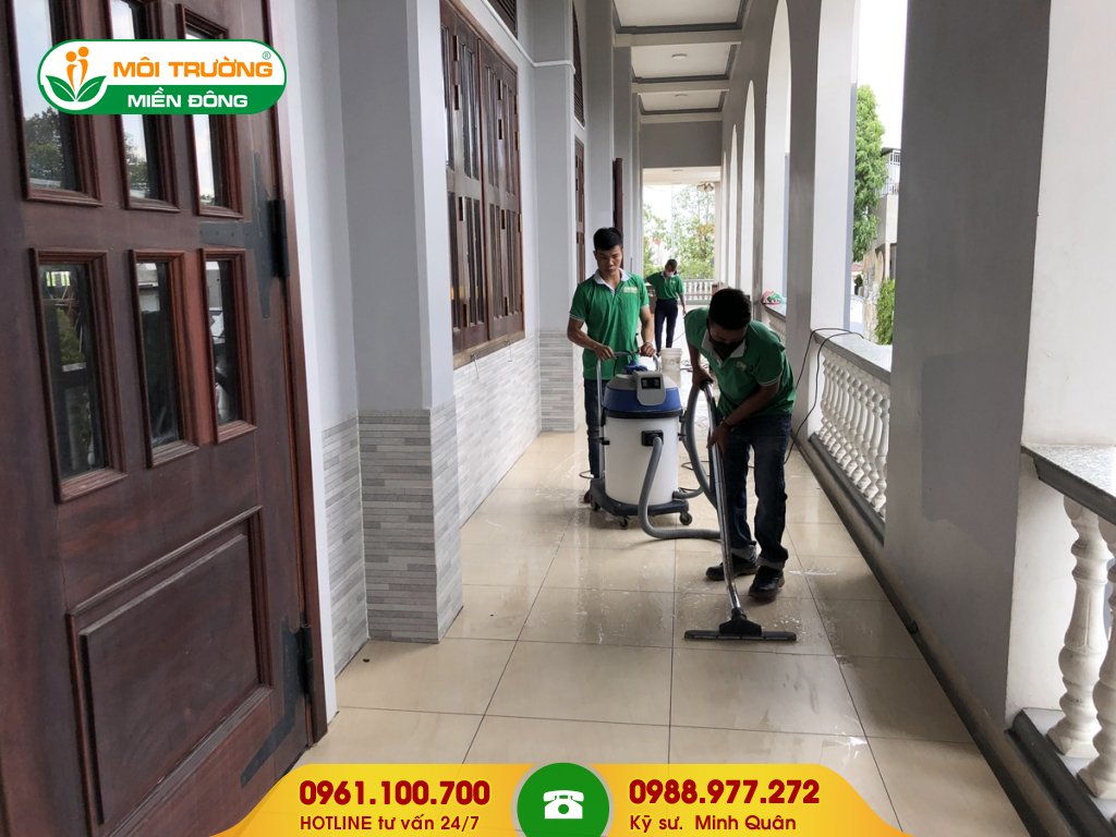 Bảng giá dịch vụ quét dọn sân