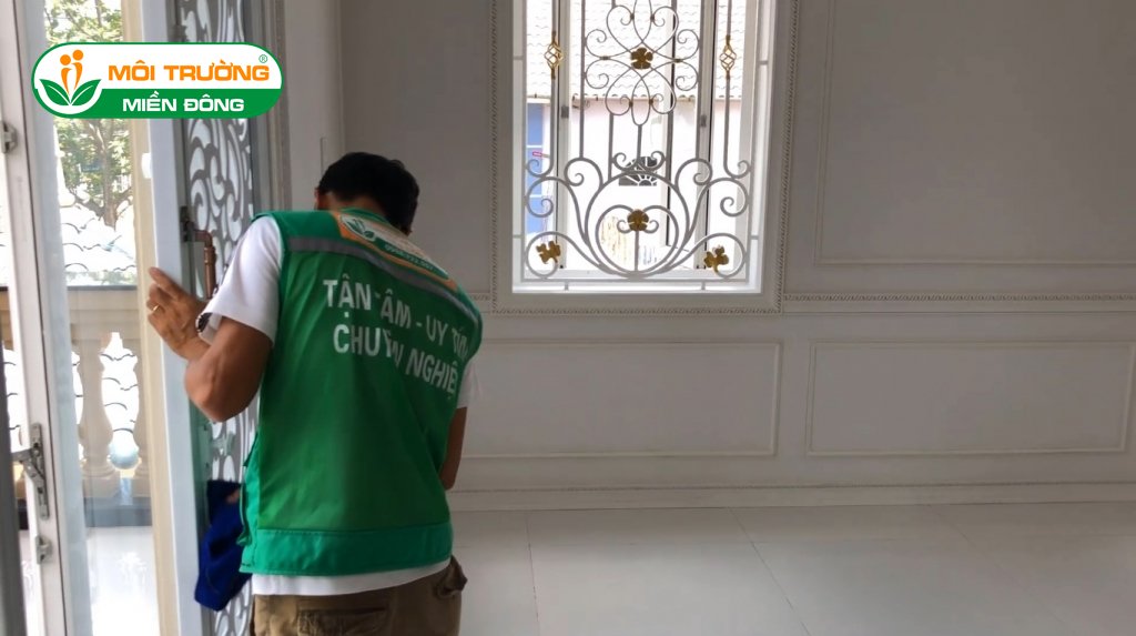 Tuyển nhân viên vệ sinh công nghiệp tại Bình Dương