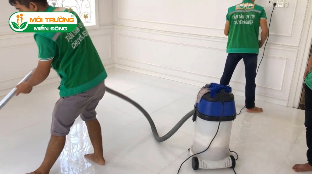 Tuyển nhân viên vệ sinh công nghiệp tại Bình Dương