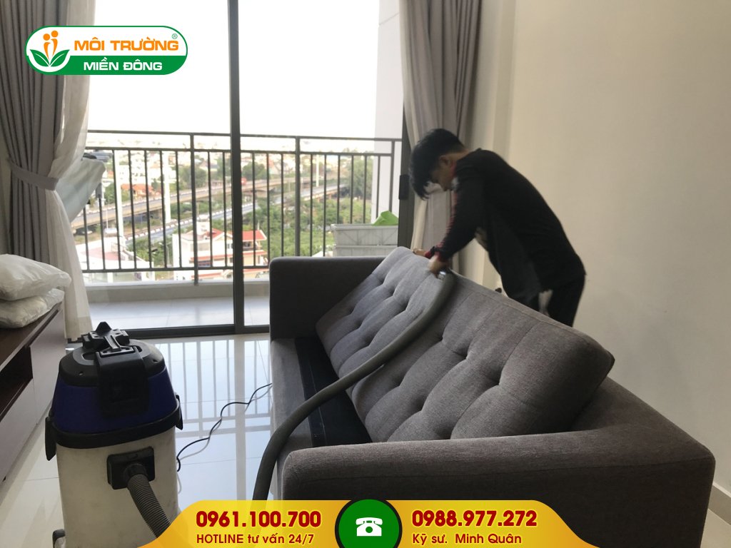 Chi phí dịch vụ hút bụi ghế sofa tại nhà