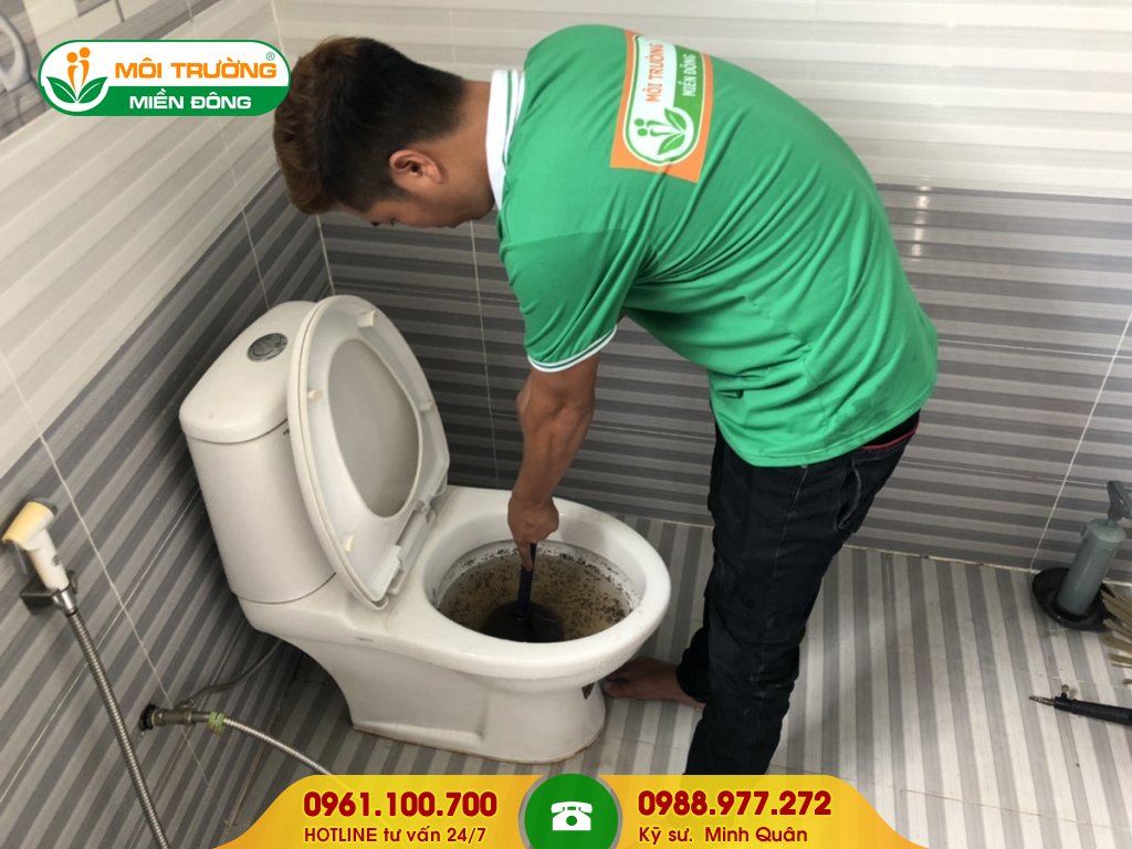 Đơn giá thông tắc bồn cầu bằng cây thụt bồn cầu