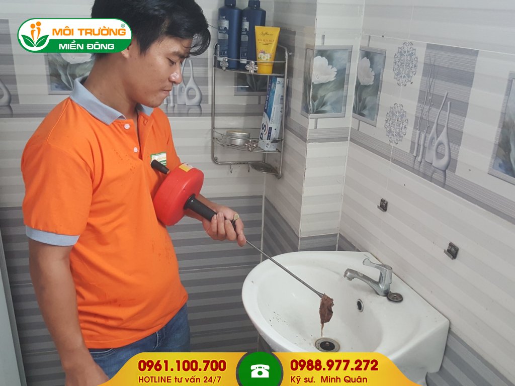 Giá dịch vụ thông tắc lavabo bằng máy đánh lò xo