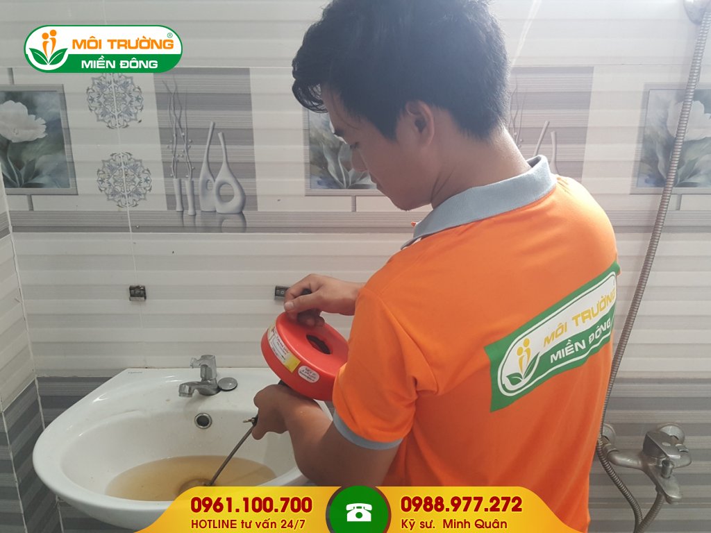 Báo giá thông tắc lavabo bằng máy đánh lò xo