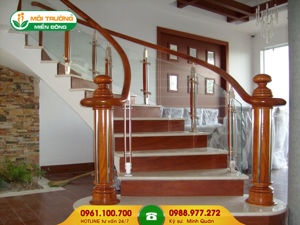 Chi phí dịch vụ vệ sinh cầu thang đá