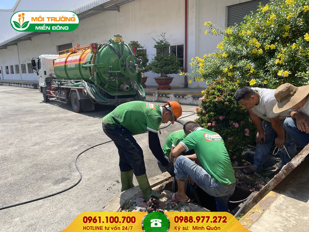 Công ty hút hầm cầu