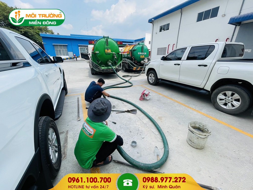 Dịch vụ hút hầm cầu không cần đục phá