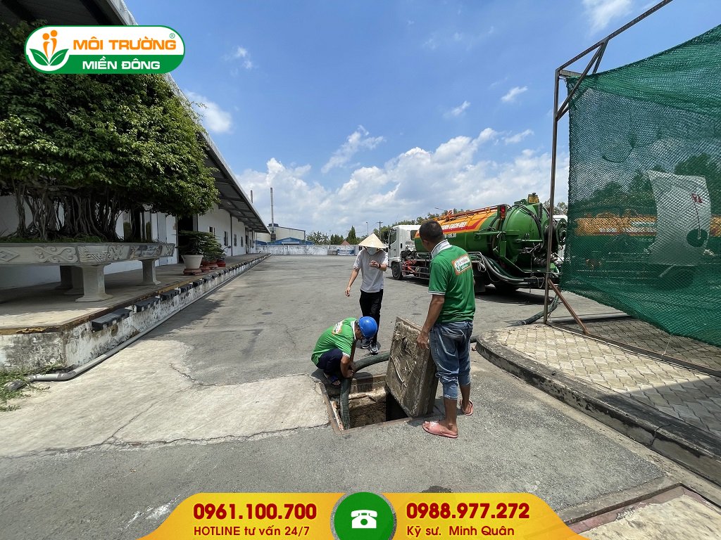 Xe hút hầm cầu không cần đục phá